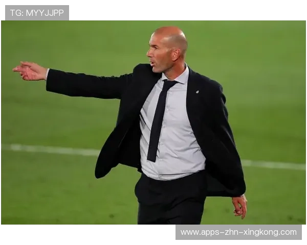 皇马中路快速渗透把握住射门良机